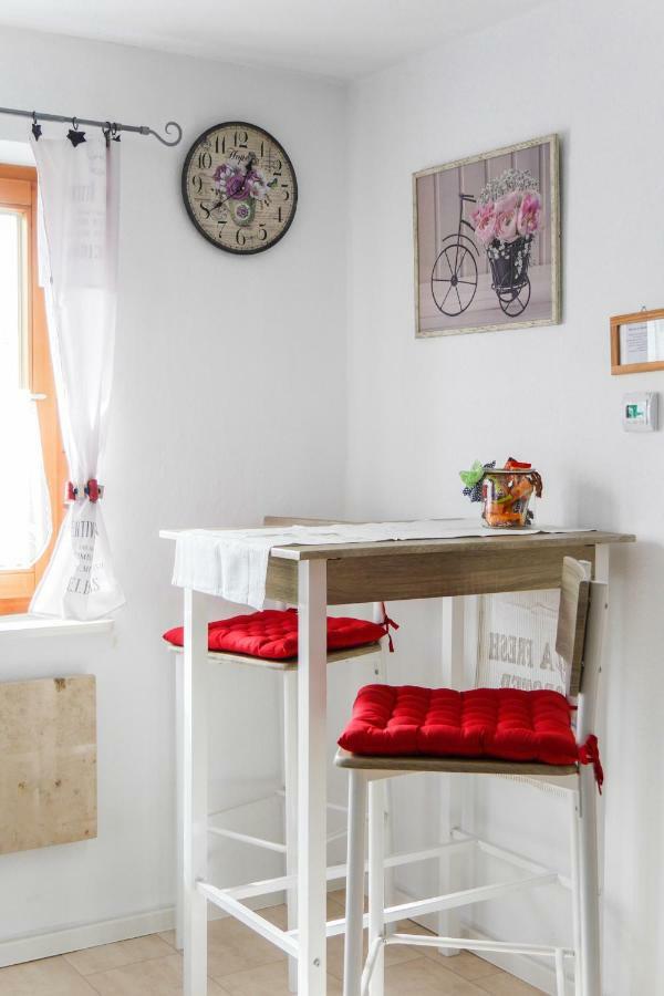 Ferienwohnung Lispet Neuötting 외부 사진