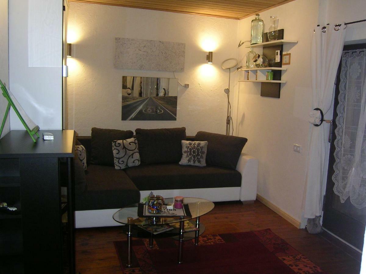 Ferienwohnung Lispet Neuötting 외부 사진