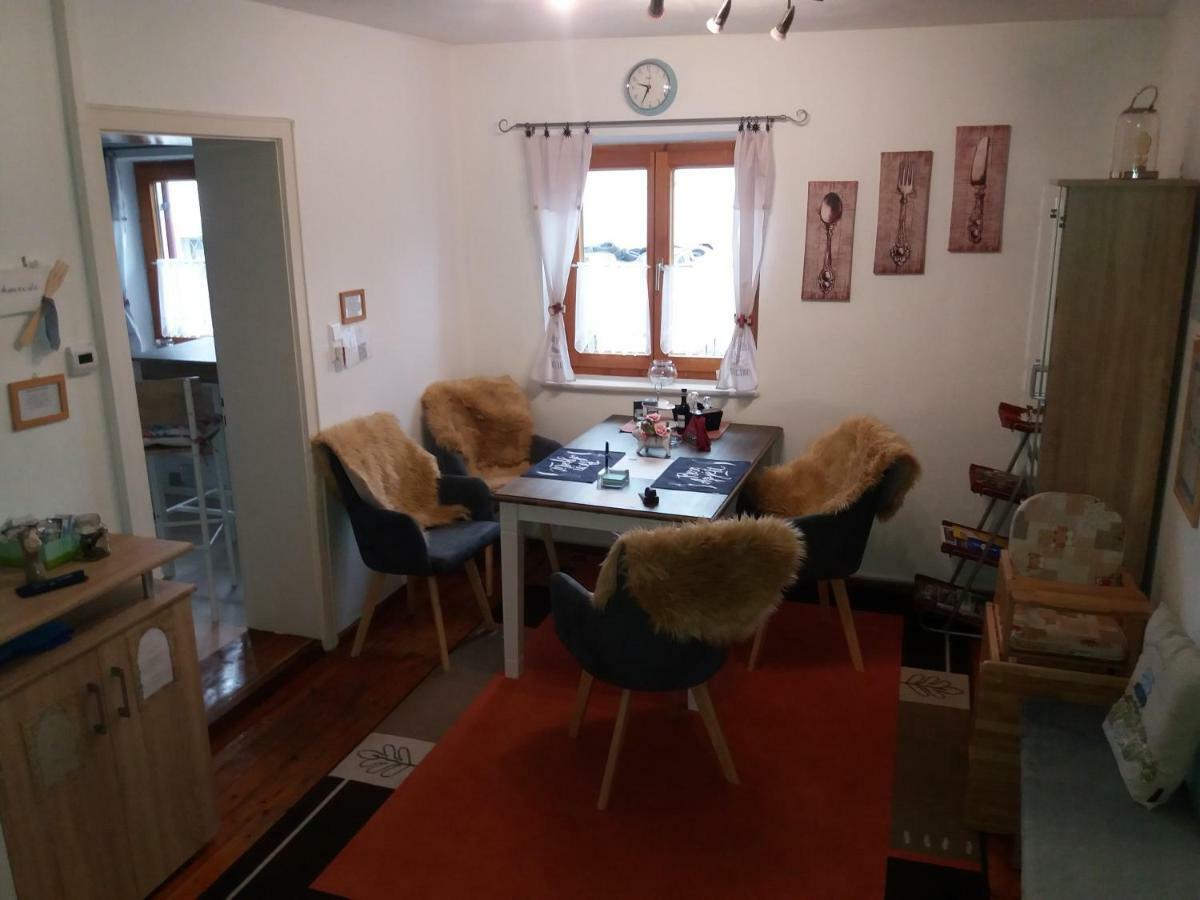 Ferienwohnung Lispet Neuötting 외부 사진